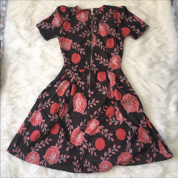 Lularoe floral print Amelia dress - Picture 3 of 4